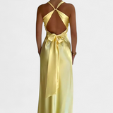 Dolores Elegant Dress with Twisted Waist and V-Neck