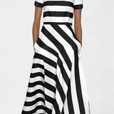 Lustra Maxi Dress with Fluid Cut and Relaxed Fall