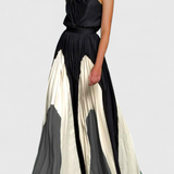 Antía Off-Shoulder Maxi Dress with Elegant Print