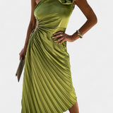 Leire Asymmetrical Cocktail Dress with Floral Applique and Pleated Skirt