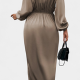 Giada Elegant Long Dress with V-Neck and Side Split
